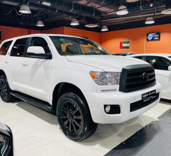Toyota Sequoia White 2012 V8 4.6L – GCC Specification