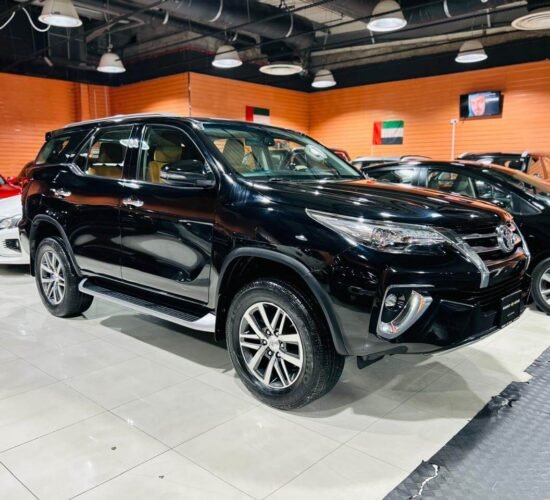 Toyota Fortuner Vxr Black 2019 V6 4.0L – GCC Specification