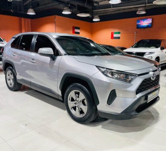 Toyota Rav4 Silver 2024 4 Cylinder 2.5L – GCC Specification